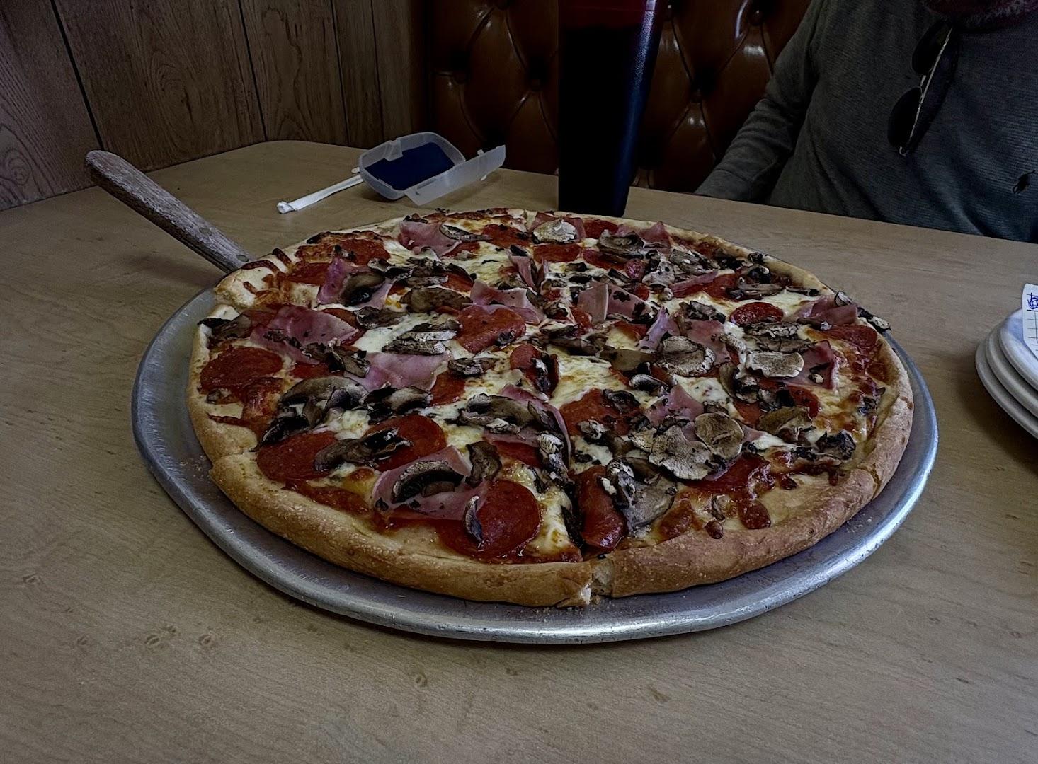 House of Pizza